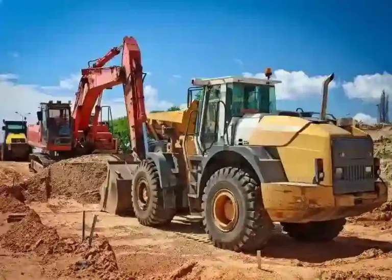 maszyny budowlane na piachu